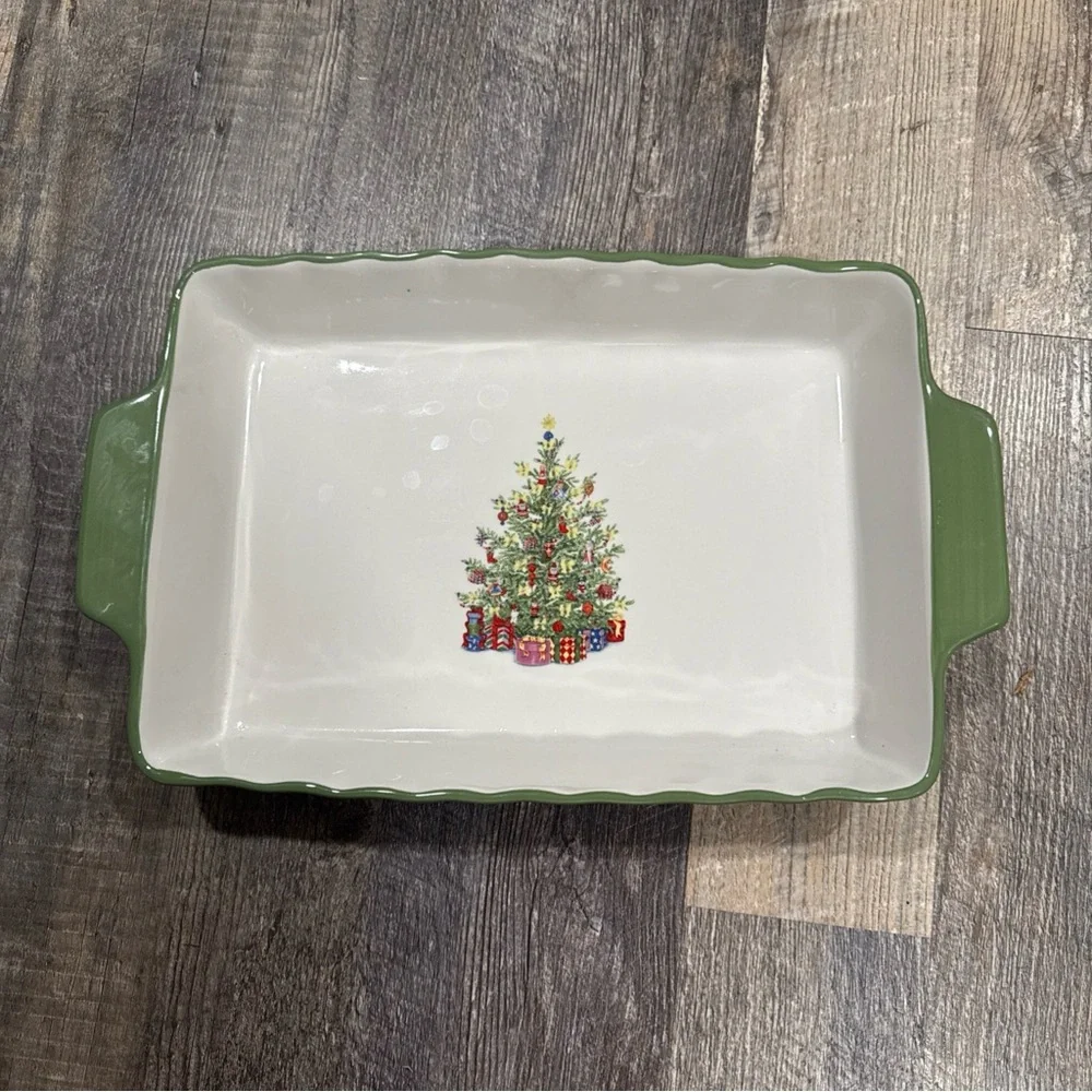 Christopher Radko White Baking Dish with Green Trim and Christmas Tree